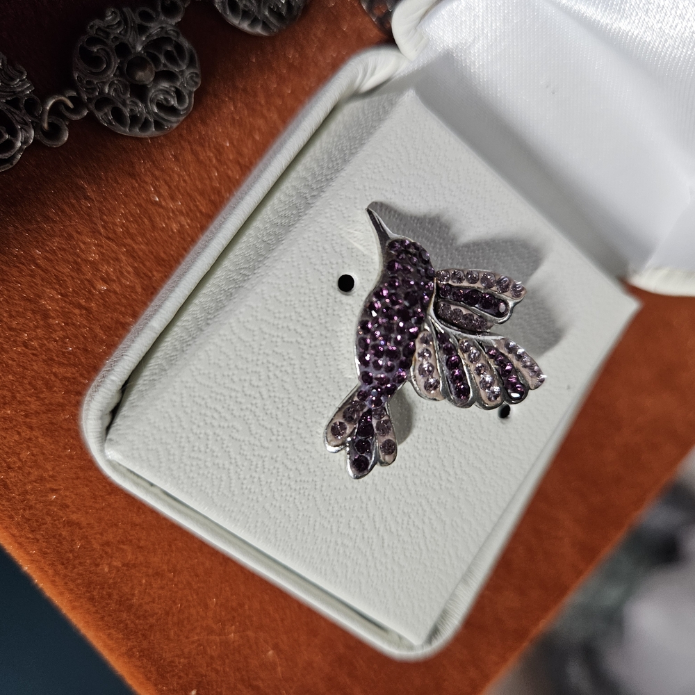 925 Silver Hummingbird With Swarovski Purple Crystals Inlaid Into Pendant